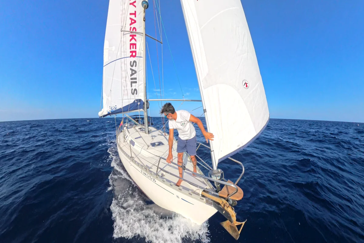 Prácticas oficiales PER en velero en Murcia a bordo del ATORU